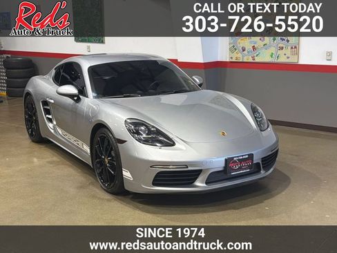 Used 2024 Porsche 718 Cayman RWD image 1