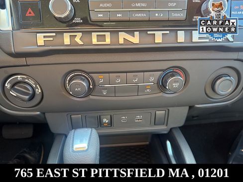 Used 2025 Nissan Frontier SV image 16