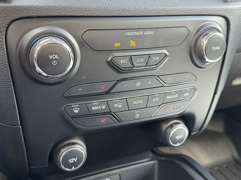 Used 2019 Ford Ranger XLT w/ Equipment Group 302A Luxury image 16