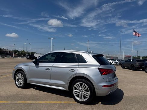 Used 2019 Audi Q5 2.0T Premium Plus w/ Premium Plus Package AWD/4WD image 13