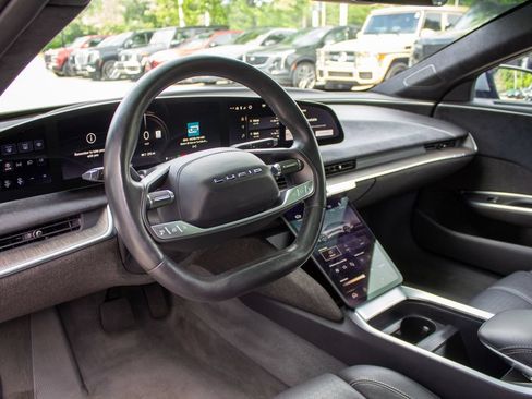 Used 2022 Lucid Air Grand Touring AWD/4WD image 11