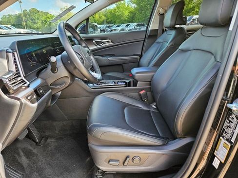 Used 2023 Kia Sportage EX FWD image 16
