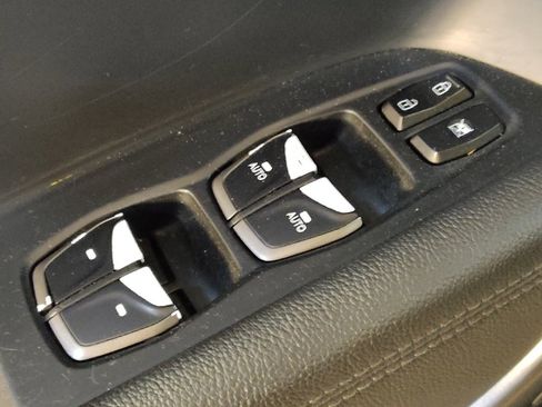 Used 2018 Hyundai Santa Fe Limited AWD/4WD image 27