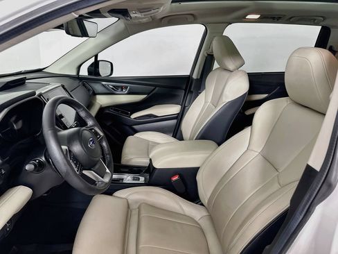 Used 2023 Subaru Ascent Limited w/ Technology Package AWD/4WD image 8
