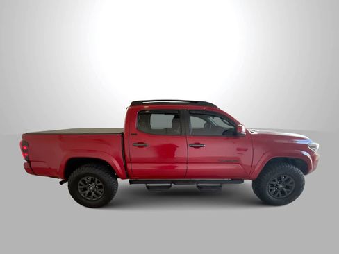 Used 2021 Toyota Tacoma SR5 image 9
