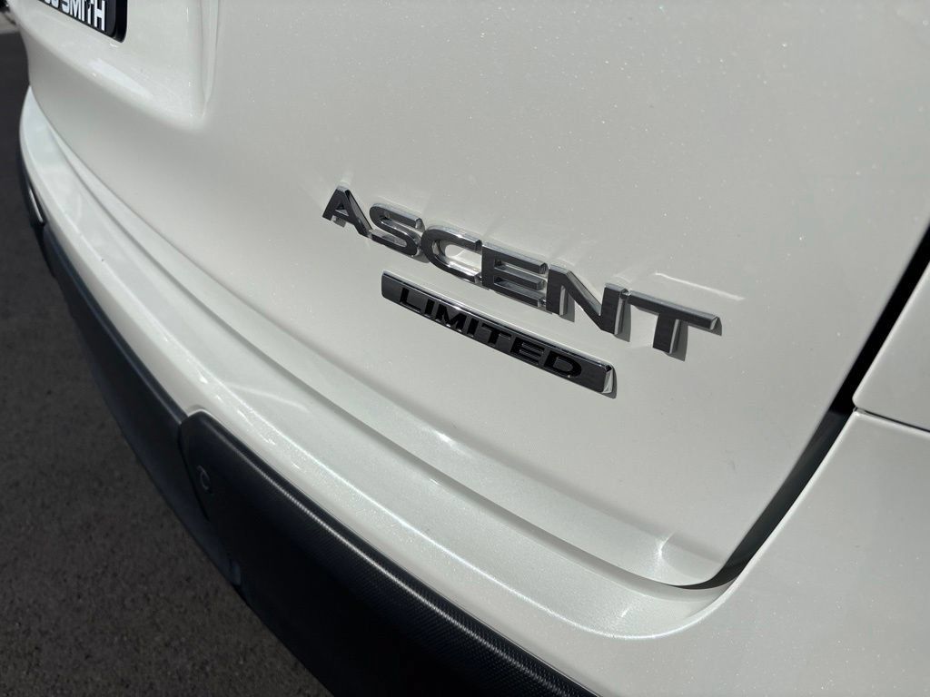 Used 2023 Subaru Ascent Limited w/ Technology Package AWD/4WD image 17