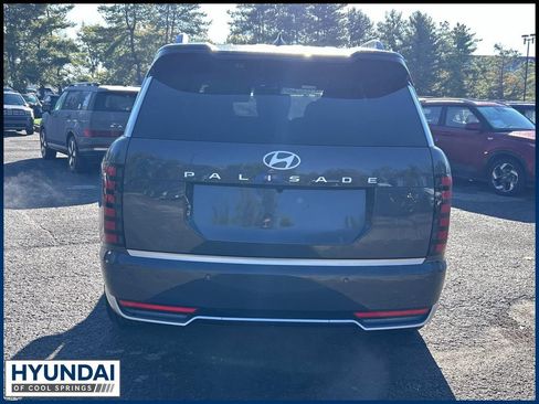 New 2026 Hyundai Palisade Calligraphy FWD image 6
