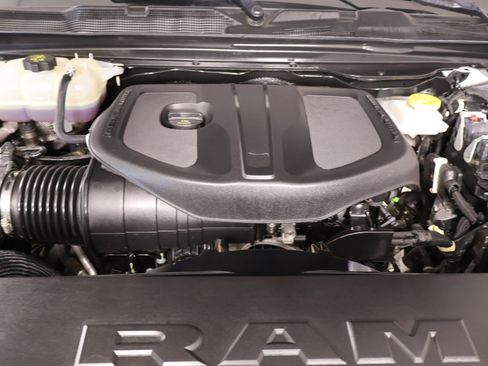 Used 2025 RAM 1500 Big Horn AWD/4WD image 20