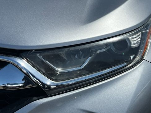 Used 2018 Honda CR-V EX image 11