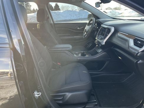 Used 2023 GMC Acadia SLE w/ Driver Convenience Package image 24