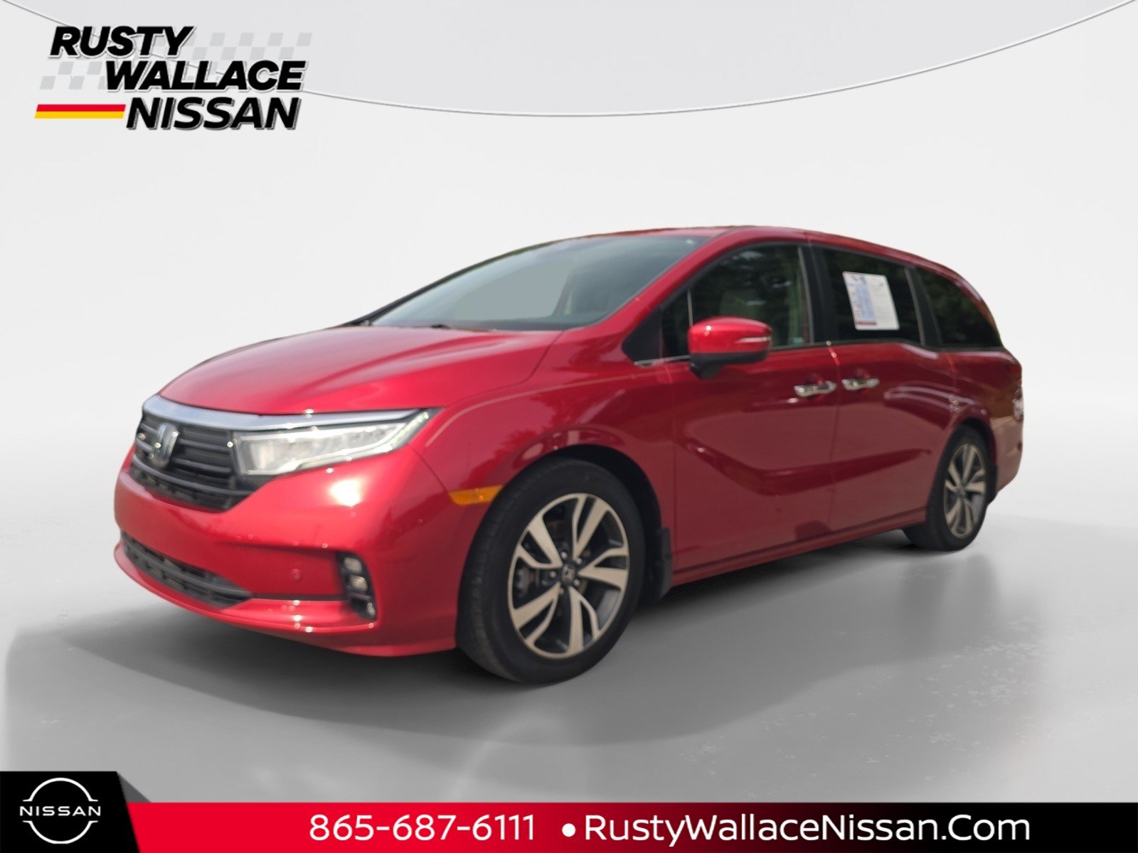 Used 2023 Honda Odyssey Touring image 1