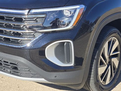 New 2026 Volkswagen Atlas SE FWD image 6