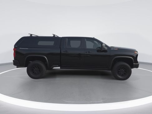 Used 2024 Chevrolet Silverado 2500 ZR2 w/ ZR2 Bison Edition AWD/4WD image 2
