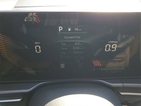 New 2026 Kia Sportage EX image 14