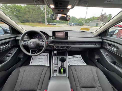 Used 2024 Honda Accord EX image 7