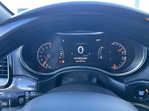 Used 2020 Jeep Grand Cherokee Overland AWD/4WD image 9