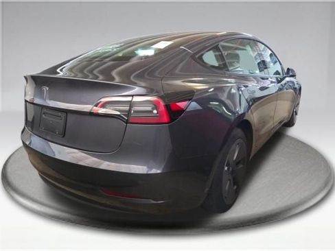 Used 2023 Tesla Model 3 Standard Range RWD image 6