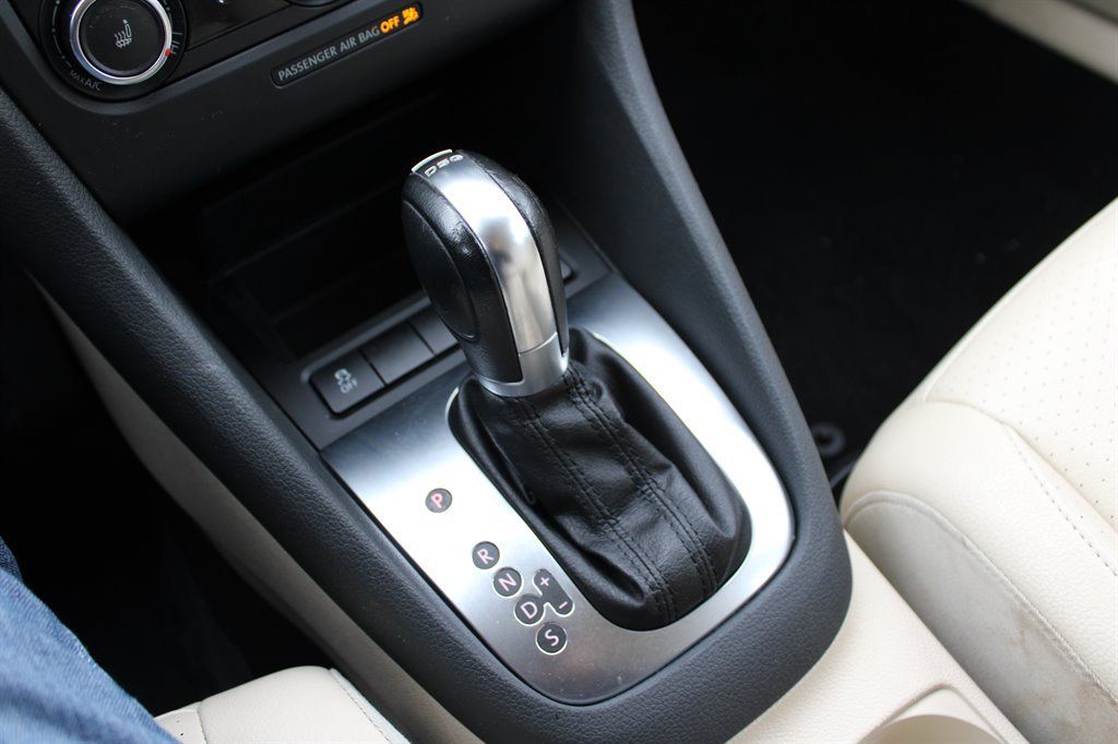 Used 2013 Volkswagen Jetta TDI FWD image 23