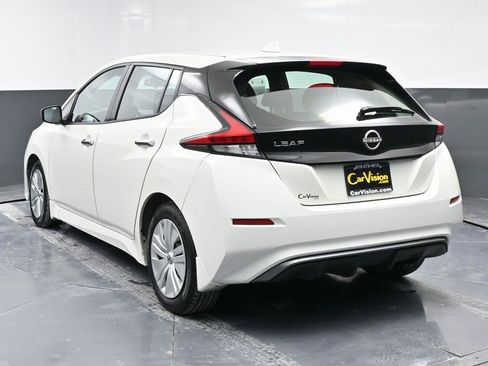 Used 2023 Nissan Leaf S image 7