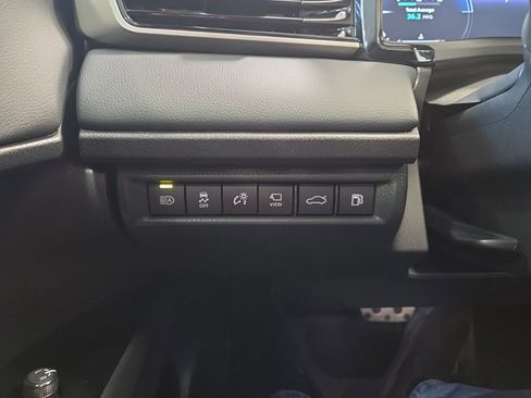 Used 2025 Toyota Camry XSE image 24