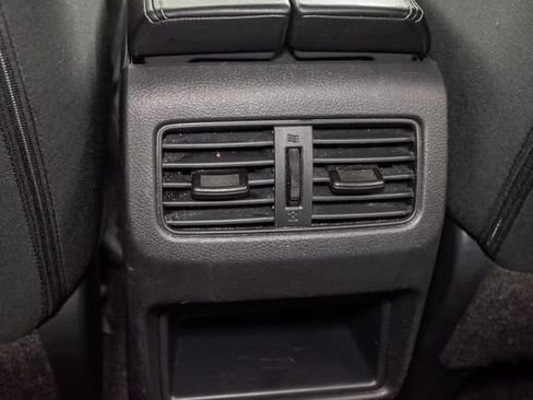Used 2023 Nissan Rogue S FWD image 24