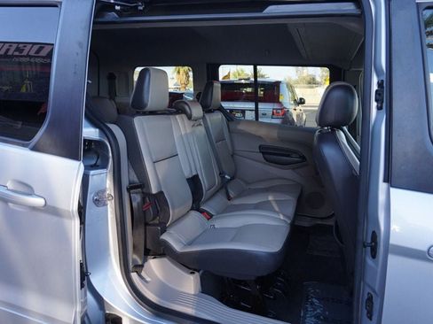 Used 2017 Ford Transit Connect XLT w/ XLT Premium Package FWD image 20