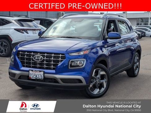 Used 2025 Hyundai Venue Limited FWD image 1