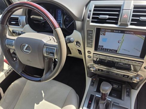Used 2019 Lexus GX 460 Premium AWD/4WD image 33
