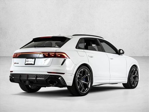 New 2026 Audi RS Q8 performance image 5