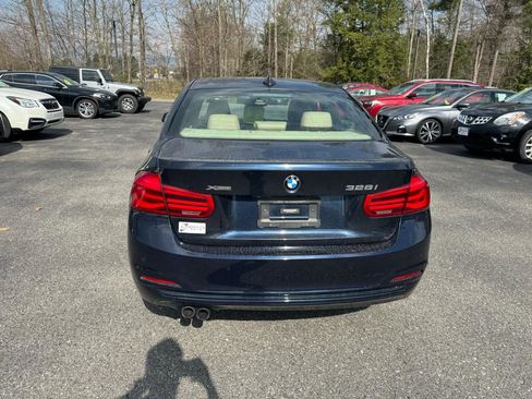 Used 2016 BMW 328i xDrive Sedan AWD/4WD image 4