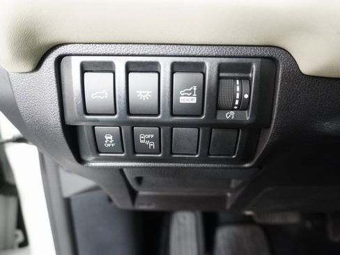 Used 2020 Subaru Ascent Limited w/ Technology Package image 25