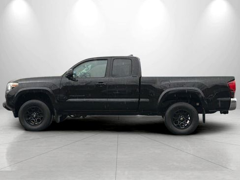 Used 2019 Toyota Tacoma SR5 image 4