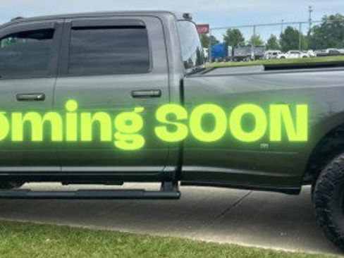 Used 2022 RAM 3500 Lone Star w/ Night Edition AWD/4WD image 4