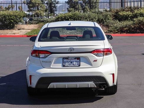 Certified 2021 Toyota Corolla SE w/ Carpet Mat Package (TMS) FWD image 6