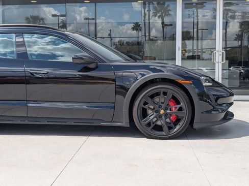 New 2024 Porsche Taycan 4S AWD/4WD image 11
