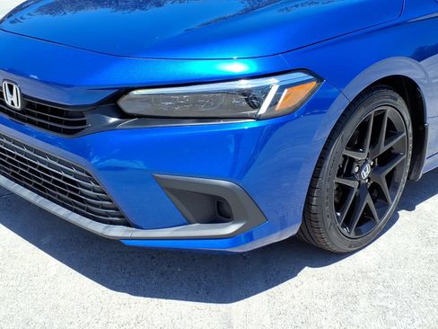 Used 2023 Honda Civic Sport image 17