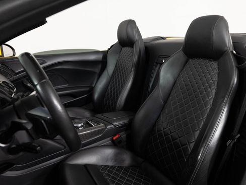 Used 2017 Audi R8 V10 AWD/4WD image 28