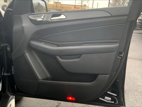 Used 2019 Mercedes-Benz GLS 450 4MATIC image 22