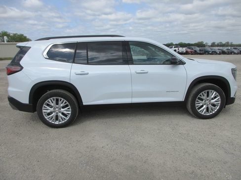 New 2026 GMC Acadia Elevation w/ Elevation Premium Package AWD/4WD image 5