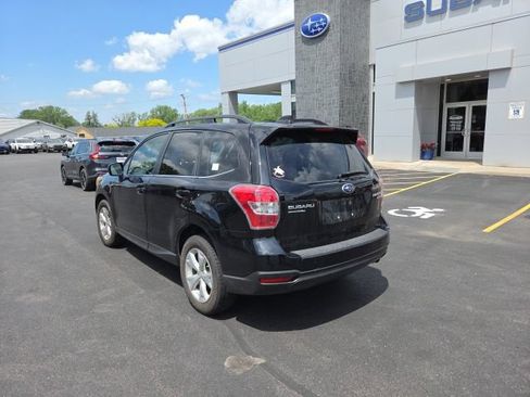 Used 2016 Subaru Forester 2.5i Limited AWD/4WD image 6