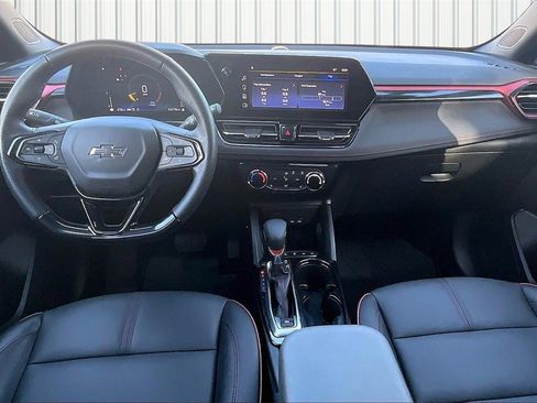 Used 2024 Chevrolet TrailBlazer RS w/ Driver Confidence Package image 6