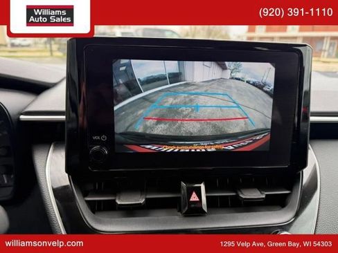 Used 2023 Toyota Corolla LE FWD image 19