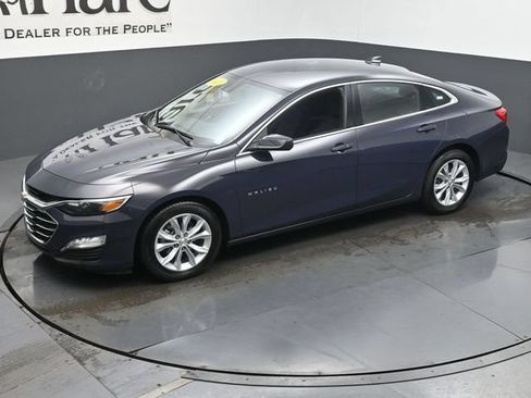 Used 2025 Chevrolet Malibu LT FWD image 43