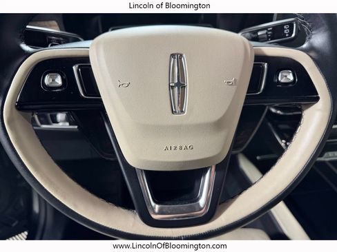 Used 2025 Lincoln Corsair Reserve w/ Equipment Group 202A AWD/4WD image 21