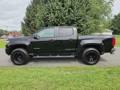 Used 2015 Chevrolet Colorado Z71 AWD/4WD image 1