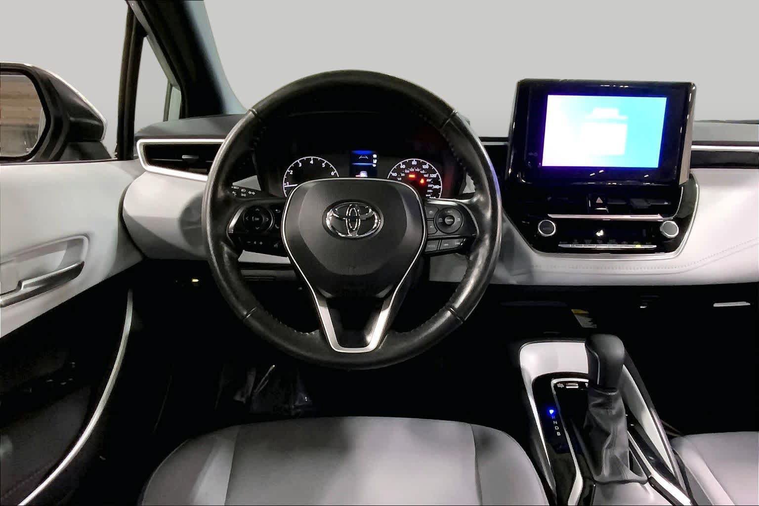 Certified 2024 Toyota Corolla SE w/ SE Premium Package FWD image 6