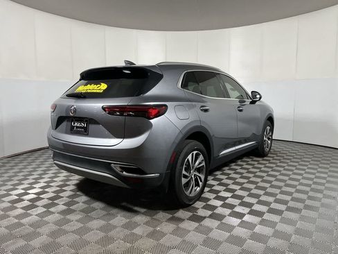 Used 2022 Buick Envision Essence w/ Safety Package FWD image 8