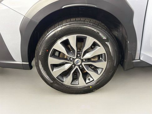 Used 2023 Subaru Outback Limited AWD/4WD image 33