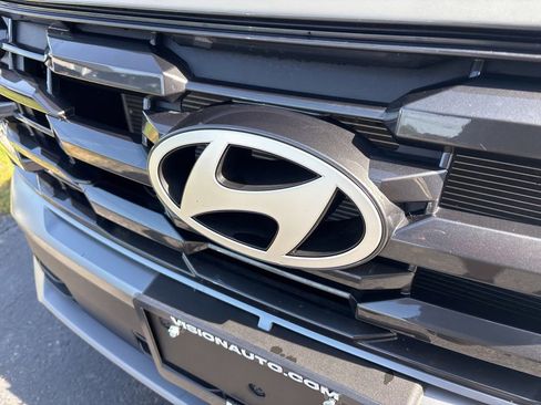 Certified 2025 Hyundai Tucson SEL AWD/4WD image 9