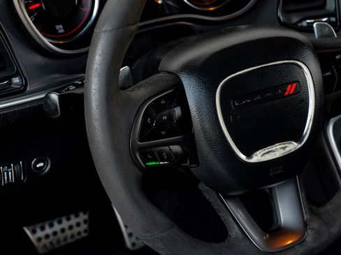 Used 2019 Dodge Challenger R/T Scat Pack w/ 1320 Drag Pack image 21